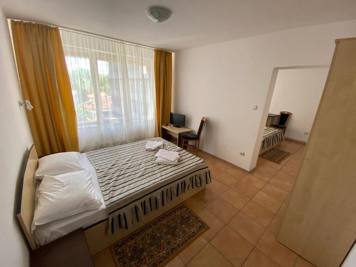 Hotel Gorj Тиргу-Жіу Екстер'єр фото