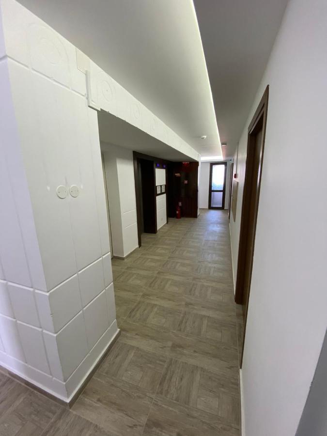 Hotel Gorj Тиргу-Жіу Екстер'єр фото